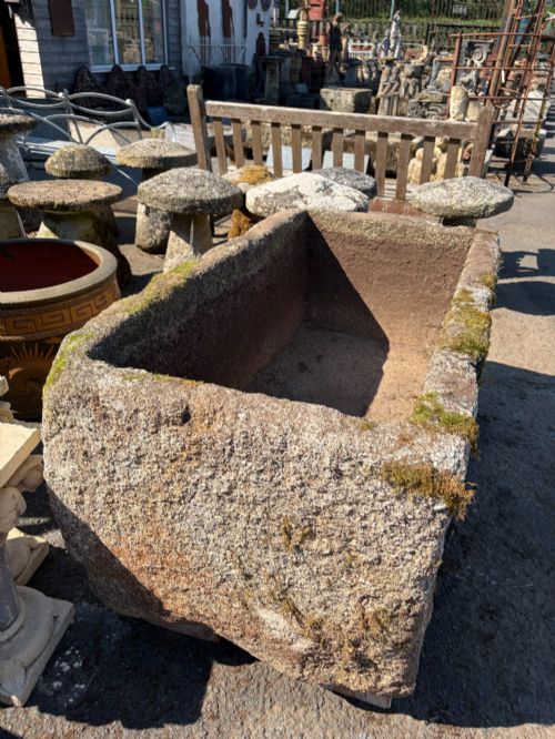LARGE 18TH CENTURY CORNISH GRANITE TROUGH 4FT 10 LONG - ADDITIONAL PHOTO 1