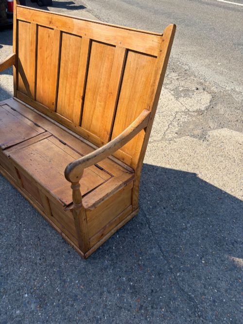 VICTORIAN PINE BENCH SETTLE WITH LIFTUP STORAGE - ADDITIONAL PHOTO 1