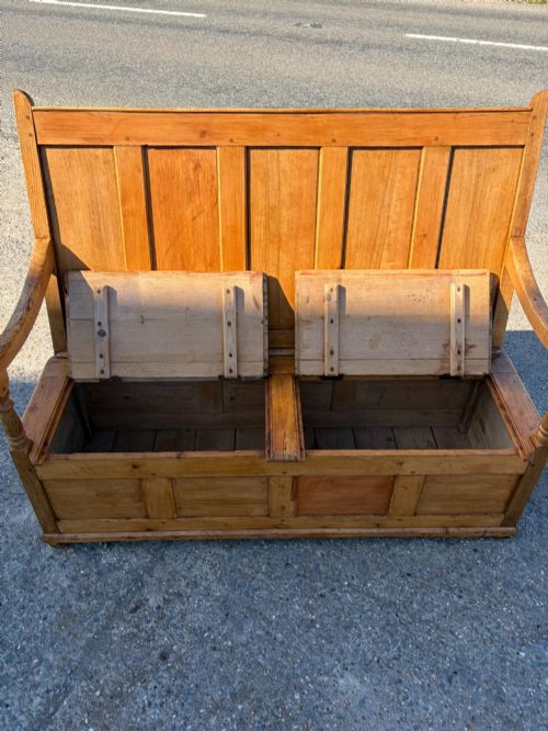 VICTORIAN PINE BENCH SETTLE WITH LIFTUP STORAGE - ADDITIONAL PHOTO 3