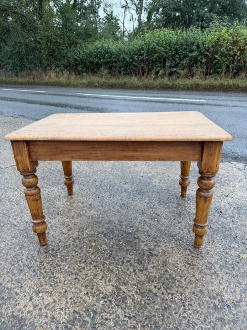 Victorian Pine Table with Single Drawer to Front Frieze