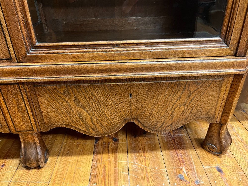 Circa 1900-1920 Oak Bookcase  View VIII