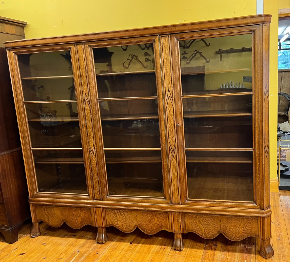 Circa 1900-1920 Oak Bookcase  View XI