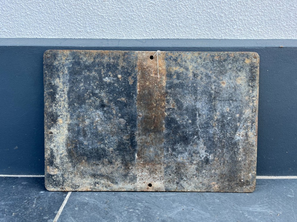 Early 20th Century Original Cast Iron GWR SW (Sound Whistle) Sign View II