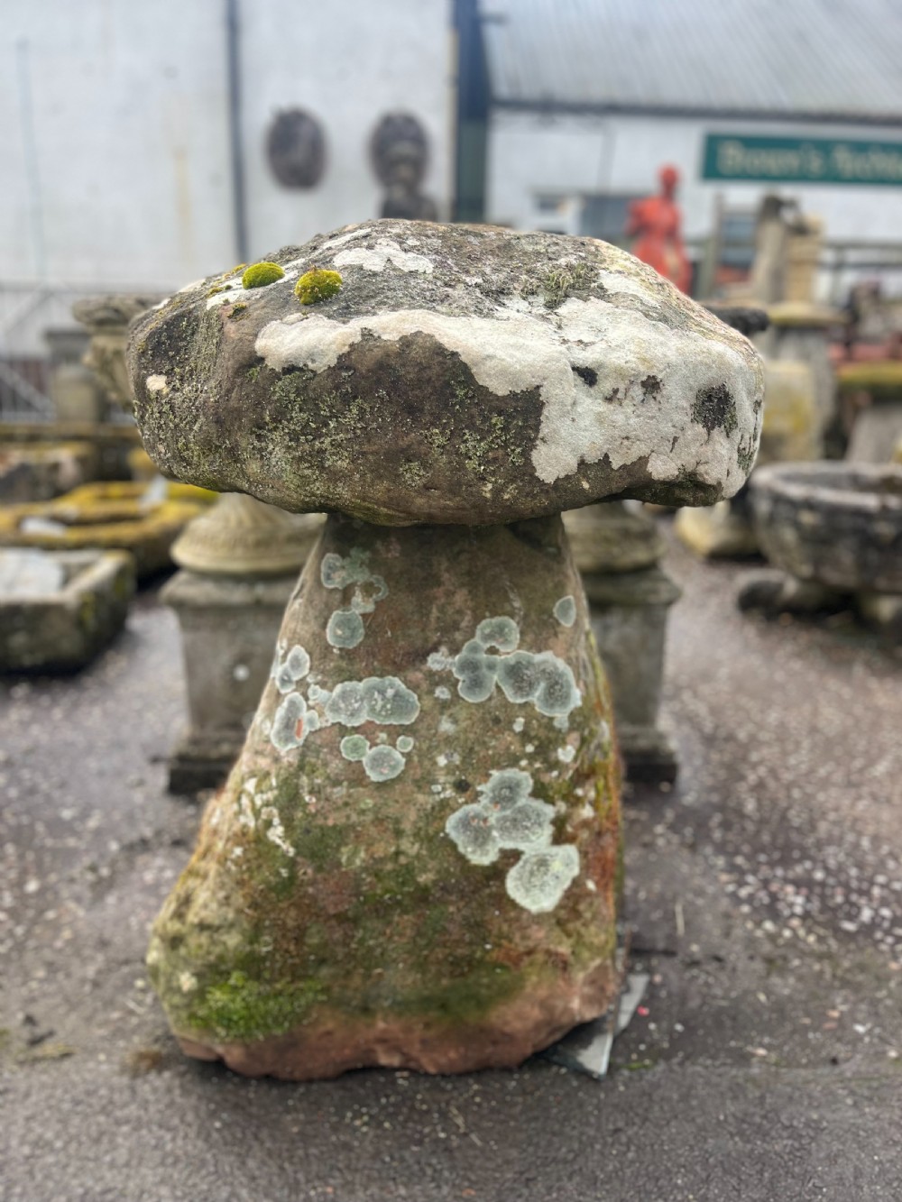 Large 19th Century Cotswold Stone Staddle Stone View V