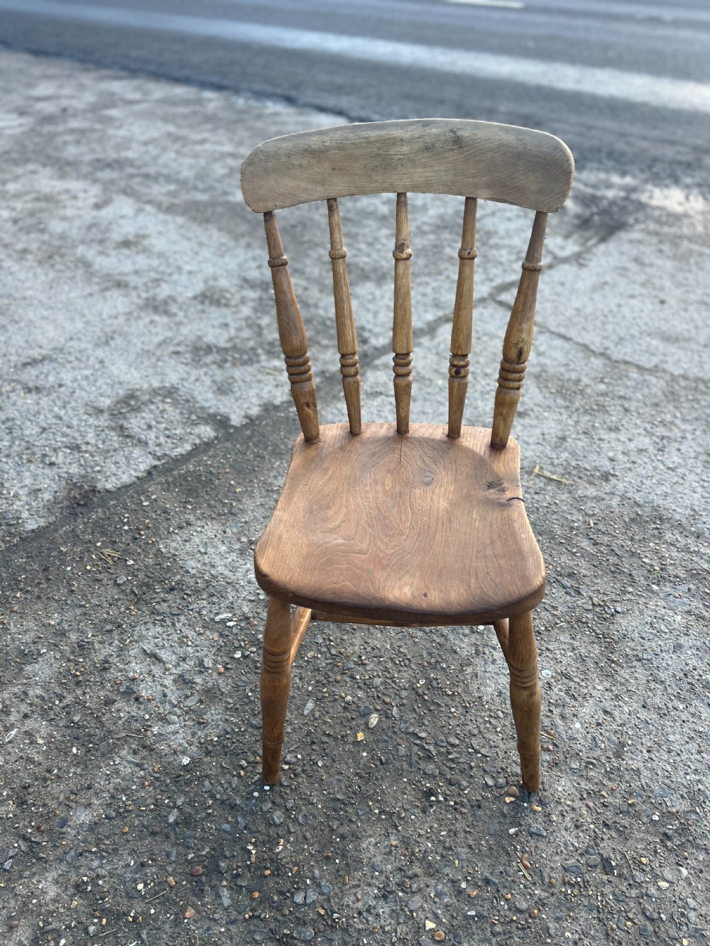 Set of 4 Victorian Spindleback Elm & Beech Kitchen Chairs View XVI