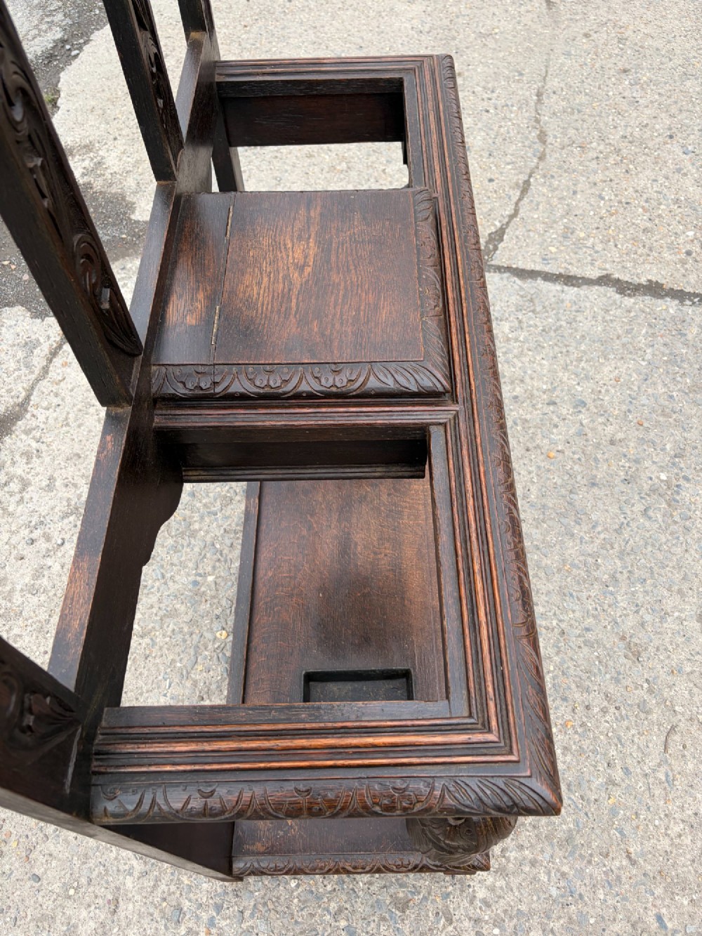 Victorian Oak Hallstand with Carved Knight Detail View III
