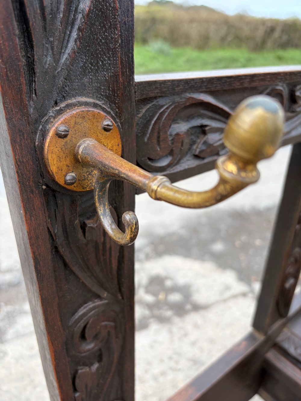 Victorian Oak Hallstand with Carved Knight Detail View XII