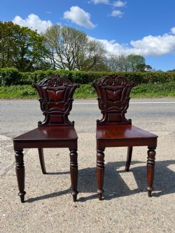 PAIR OF VICTORIAN MAHOGANY SHIELD BACK HALL SIDE CHAIRS
