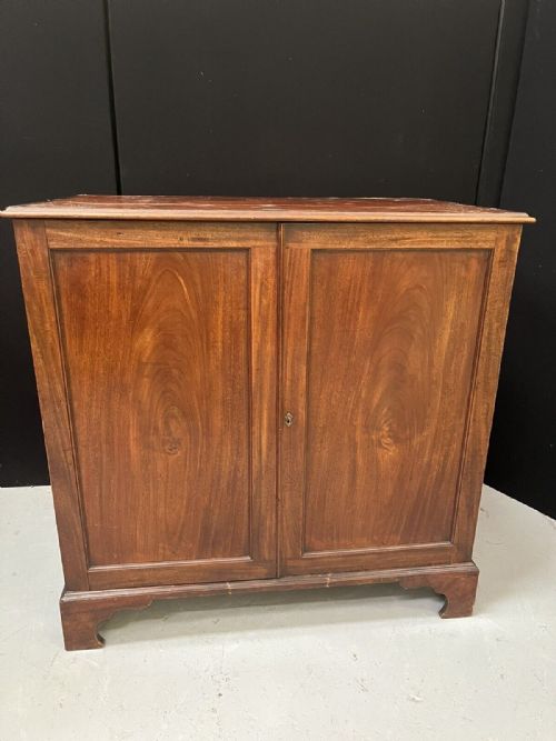 Large Georgian Mahogany Housekeepers Cupboard