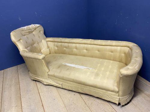 very unusual victorian ' bath tub' chaise lounge - CATEGORY: ANTIQUE SOFAS - DATED 1880