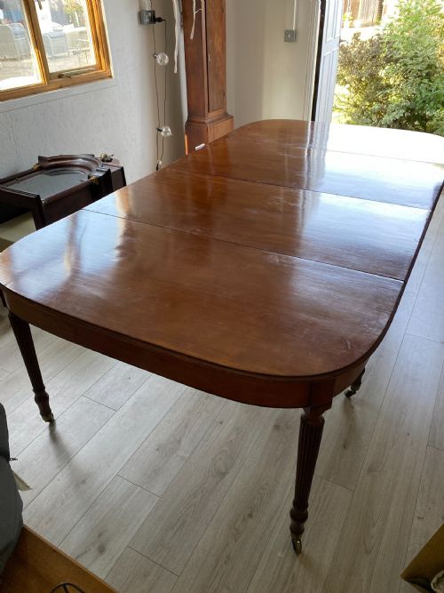 quality regency mahogany extending dining table in the manner of gillows - CATEGORY: ANTIQUE TABLES - DATED 1800