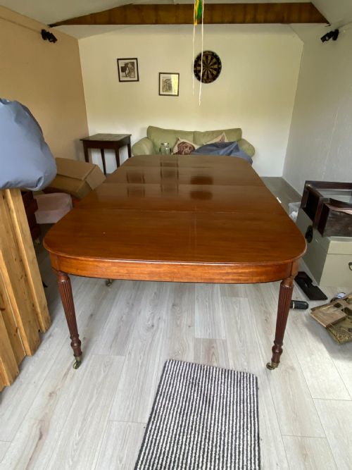 QUALITY REGENCY MAHOGANY EXTENDING DINING TABLE IN THE MANNER OF GILLOWS - ADDITIONAL PHOTO 9