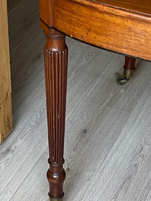 QUALITY REGENCY MAHOGANY EXTENDING DINING TABLE IN THE MANNER OF GILLOWS - ADDITIONAL PHOTO 8