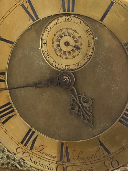 GEORGE II 30 HOUR OAK LONGCASE CLOCK BY JAMES SMYTH - ADDITIONAL PHOTO 5