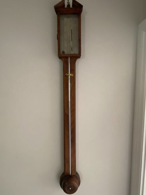 george iii walnut stick barometer signed n ortelly co macclesfield - CATEGORY: ANTIQUE BAROMETERS - DATED 18TH CENTURY