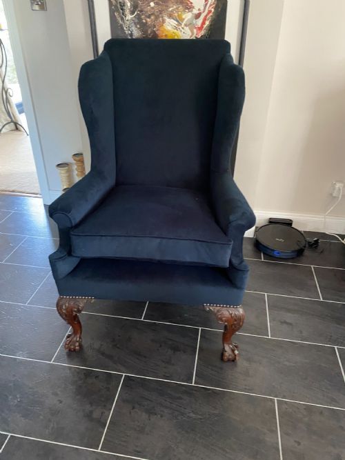 a superb english george iii walnut wingback armchair - CATEGORY: ANTIQUE CHAIRS - DATED 18TH CENTURY