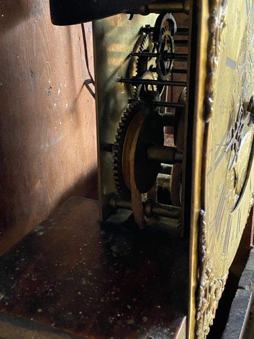 GEORGE II OAK LONGCASE CLOCK BY JOHN FROST CHICHESTER CIRC 1740 - ADDITIONAL PHOTO 5