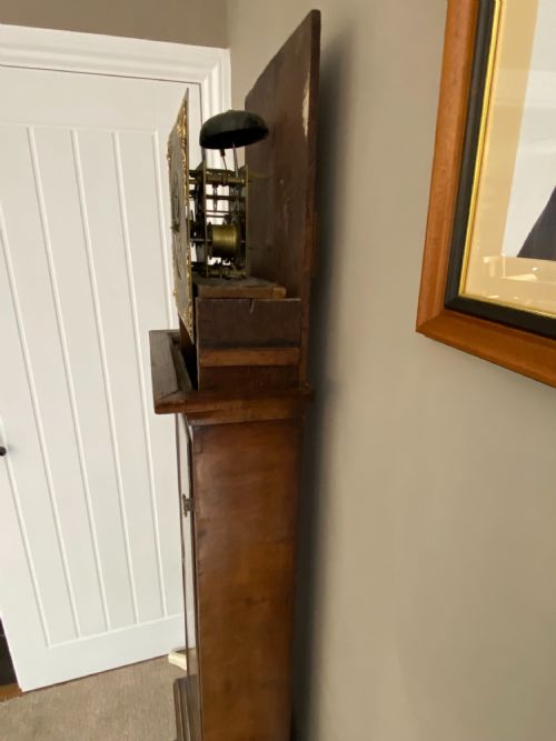 A GEORGE II WALNUT LONGCASE CLOCK WITH EIGHTDAY MOVEMENT BY JOHN STOKES OF BEWDLEY LONG CASE - ADDITIONAL PHOTO 3