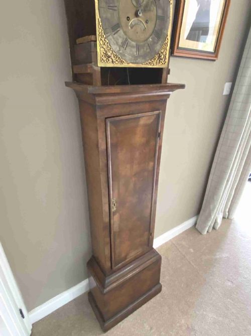 A GEORGE II WALNUT LONGCASE CLOCK WITH EIGHTDAY MOVEMENT BY JOHN STOKES OF BEWDLEY LONG CASE - ADDITIONAL PHOTO 8
