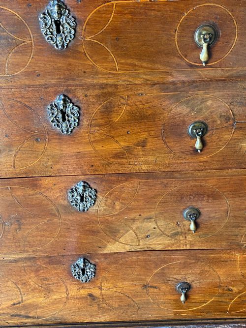FINE PERIOD WILLIAM MARY INLAID WALNUT CHEST OF DRAWERS CIRCA 1690 - ADDITIONAL PHOTO 5