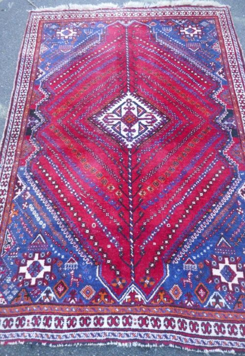 LARGE PERSIAN HAND WOVEN WOOL CARPET 247 X 172CM - ADDITIONAL PHOTO 2