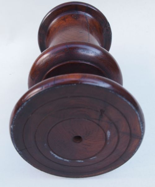 YEW WOOD SPILL VASE CIRCA 1800 - ADDITIONAL PHOTO 3