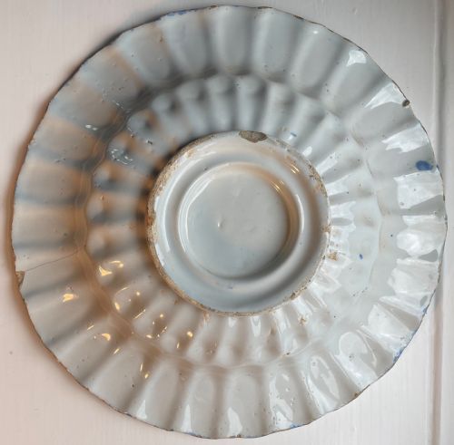 RARE LARGE 18TH CENTURY DUTCH DELFT BOWL - ADDITIONAL PHOTO 1