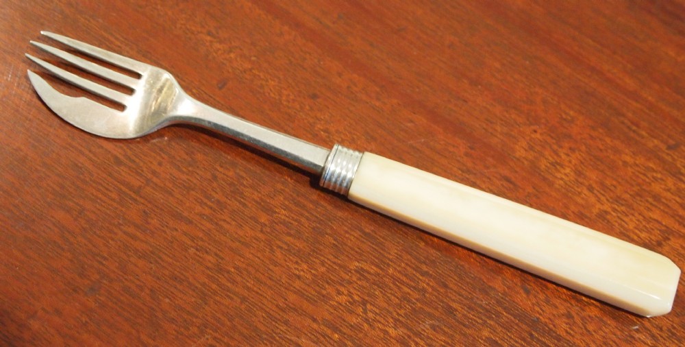 Silver Georgian, 'Nelson fork' 1822