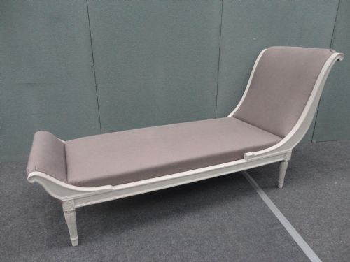 French Painted Chaise Longue