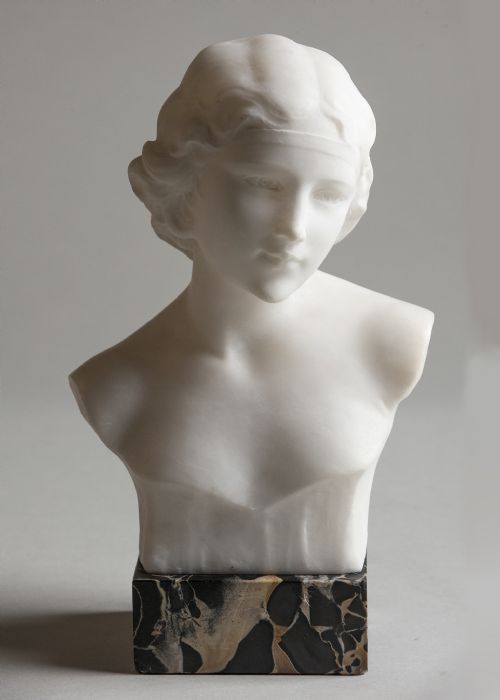Italian Carved Alabaster Female Sculpture