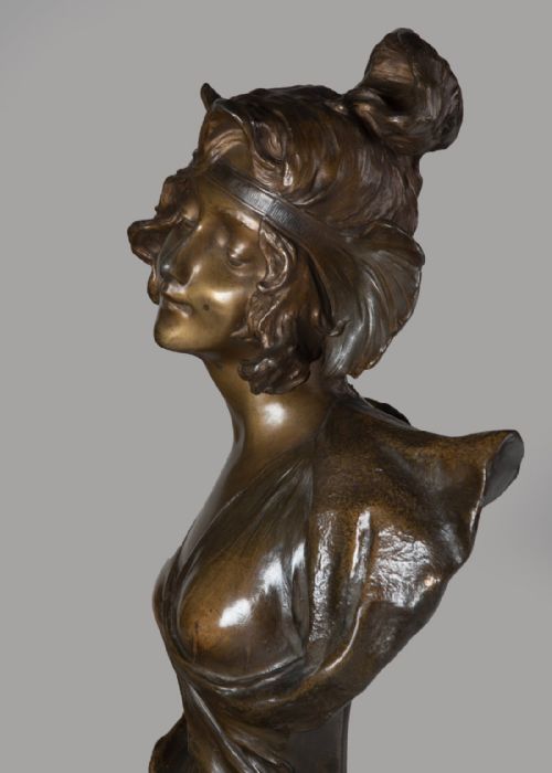 FRENCH ART NOUVEAU SPELTER FEMALE SCULPTURE SET ON A VERDI GREEN MARBLE BASE - ADDITIONAL PHOTO 3