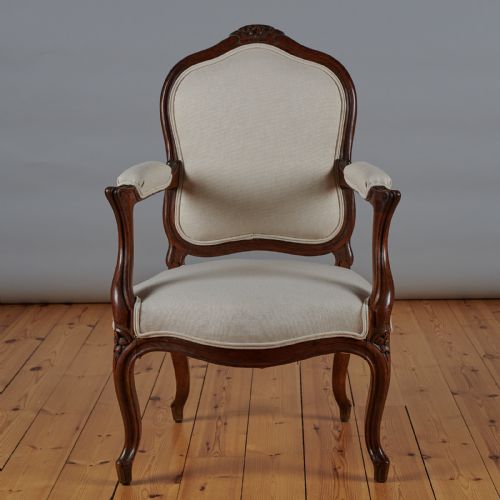 PAIR OF FRENCH LOUIS XV STYLE WALNUT ARMCHAIRS - ADDITIONAL PHOTO 4
