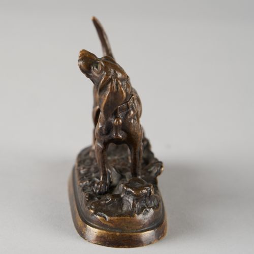 19TH CENTURY FRENCH SCULPTURE OF A BRONZE DOG SIGNED DUBUCAND - ADDITIONAL PHOTO 4