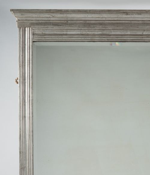 LARGE 19TH CENTURY VICTORIAN ENGLISH SILVERED OVERMANTLE MIRROR - ADDITIONAL PHOTO 2