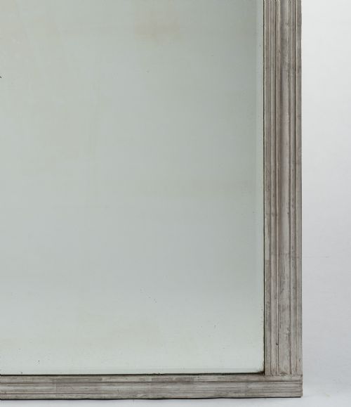 LARGE 19TH CENTURY VICTORIAN ENGLISH SILVERED OVERMANTLE MIRROR - ADDITIONAL PHOTO 3