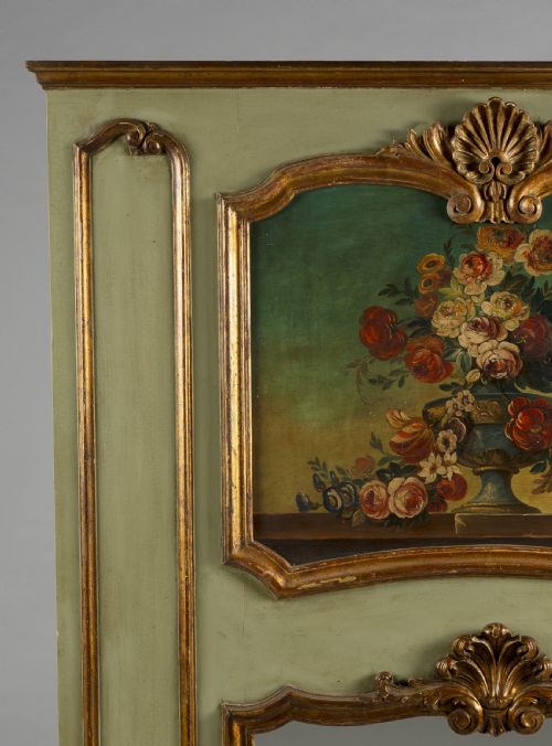 LARGE 19TH CENTURY FRENCH PAINTED AND GILT TRUMEAU OVERMANTLE MIRROR - ADDITIONAL PHOTO 3
