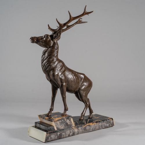 LARGE FRENCH ART DECO SCULPTURE OF A SPELTER STAG SET ON A MARBLE AND ONYX BASE - ADDITIONAL PHOTO 6