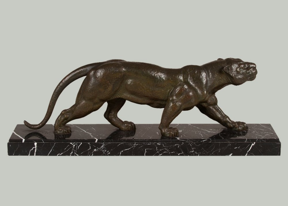 Stunning Art Deco French  patinated spelter sculpture of a panther