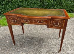 A MAHOGANY AND SATINWOOD INLAID WRITING TABLE