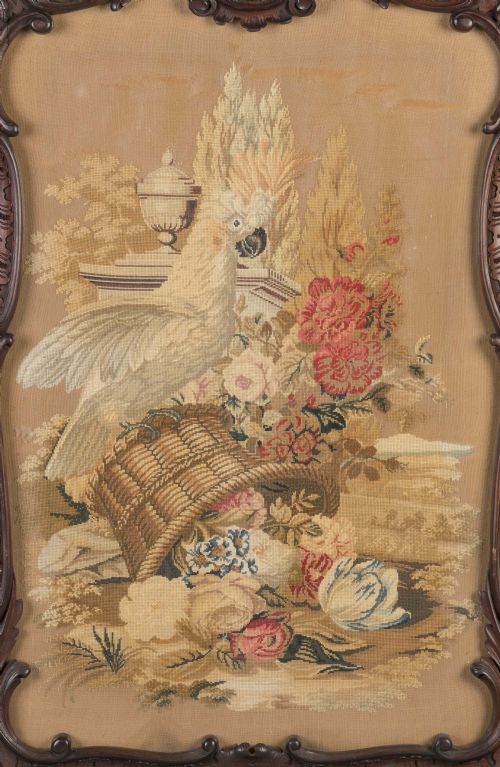 A FIRE SCREEN IN THE VICTORIAN ROCOCO TASTE - ADDITIONAL PHOTO 3