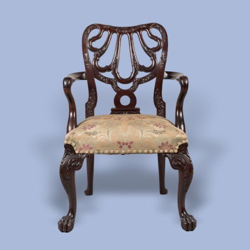 A GEORGE II STYLE ARMCHAIR - ADDITIONAL PHOTO 1