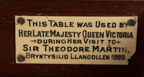A FINE MARQUETRY INLAID WRITING TABLE - ADDITIONAL PHOTO 3
