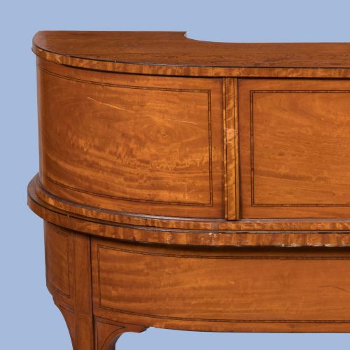 AN EDWARDIAN SATINWOOD 'CARLTON HOUSE' DESK - ADDITIONAL PHOTO 3