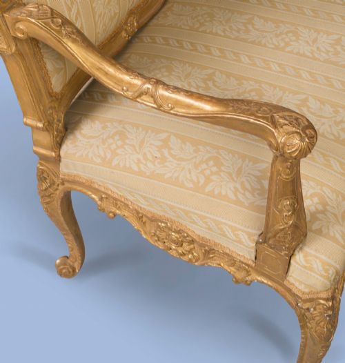 A GOOD GILTWOOD CANAP IN THE LOUIS XVTH MANNER - ADDITIONAL PHOTO 3