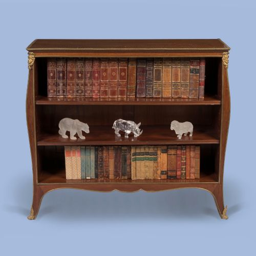 AN ORMOLUMOUNTED MAHOGANY OPEN BOOKCASE IN THE LOUIS XV MANNER - ADDITIONAL PHOTO 1