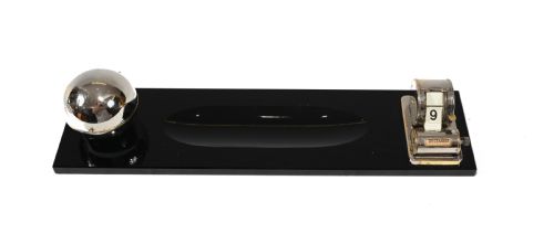 fig 1. Art Deco Inkwell Desk Calendar 1930s Marble