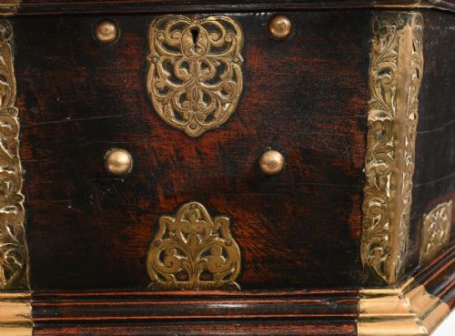 INDIAN DOWRY CHEST CABINET HINDHU ANTIQUES BRASS - ADDITIONAL PHOTO 6