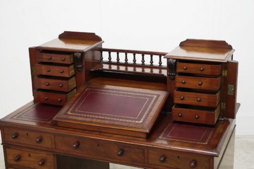 VICTORIAN CHARLES DICKENS DESK MAHOGANY WRITING TABLE 1880 - ADDITIONAL PHOTO 3