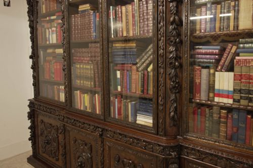 VICTORIAN OAK BREAKFRONT BOOKCASE CARVED MISKIN MANOR 1870 LIBRARY - ADDITIONAL PHOTO 2