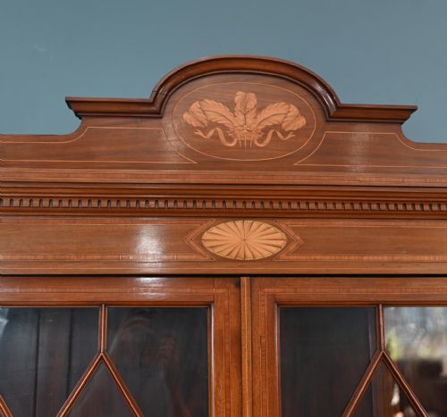 EDWARDIAN BOOKCASE CABINET MAHOGANY HEPPLEWHITE 1910 - ADDITIONAL PHOTO 3